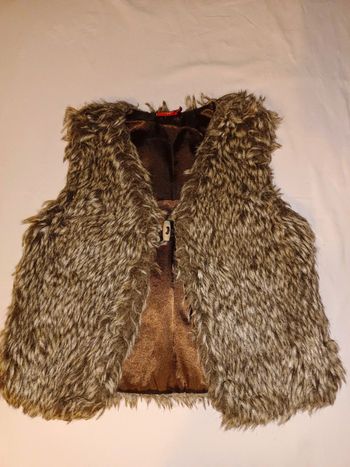 Gilet fausse fourrure