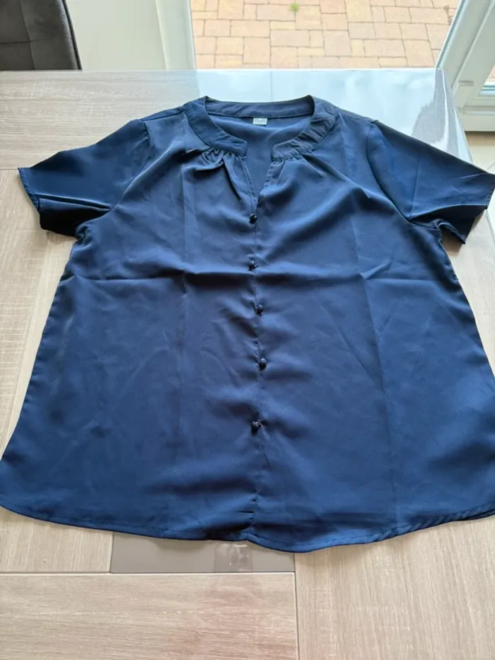 T-shirt neuf femme taille M