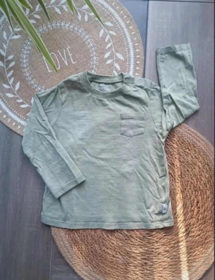 🐼 Tee-shirt manches longues taille 24mois