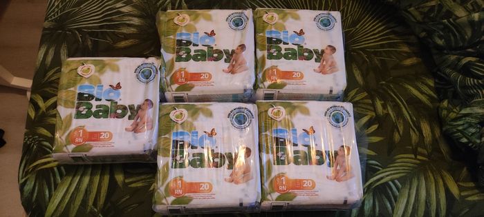 5 paquets de couches bio baby taille 1