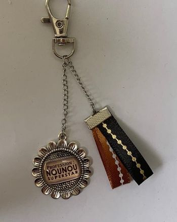 Bijoux de sacs « Profession nounou superstar »