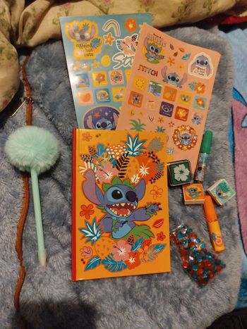 Lot accessoires Disney Stitch