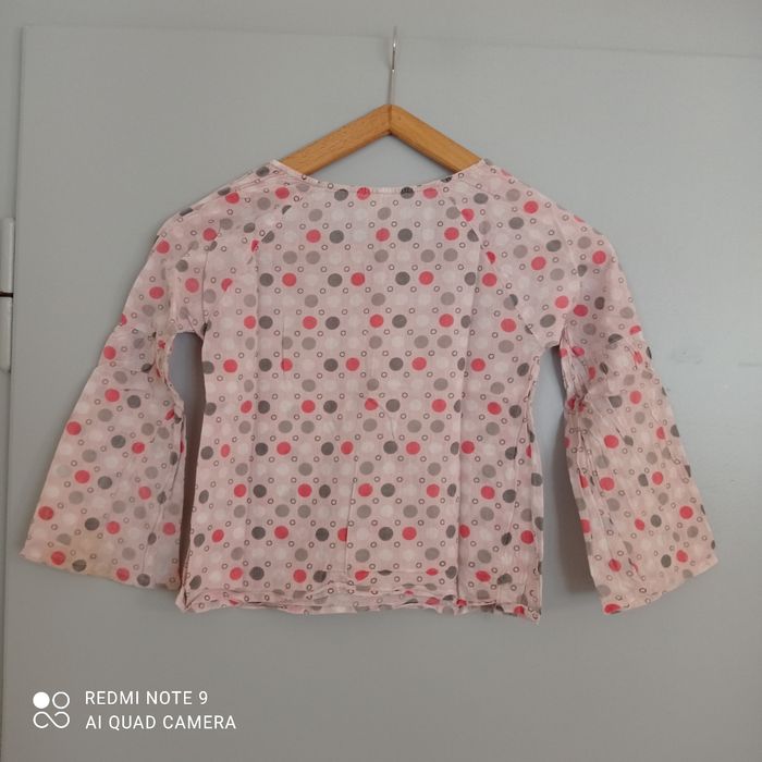 Blouse à gros pois 8ans - photo numéro 7