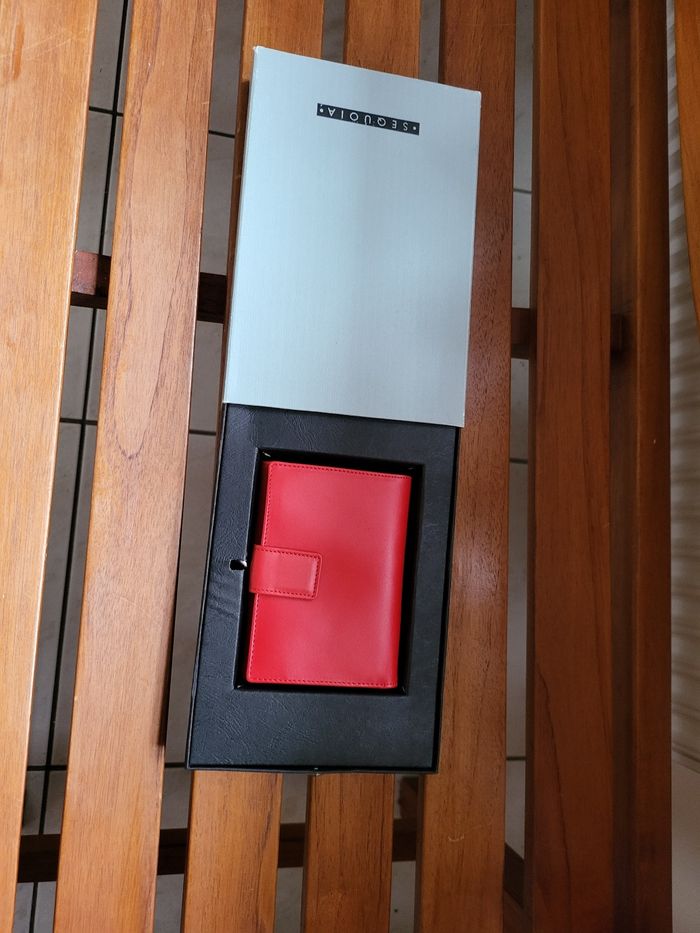 Portefeuille - photo numéro 2