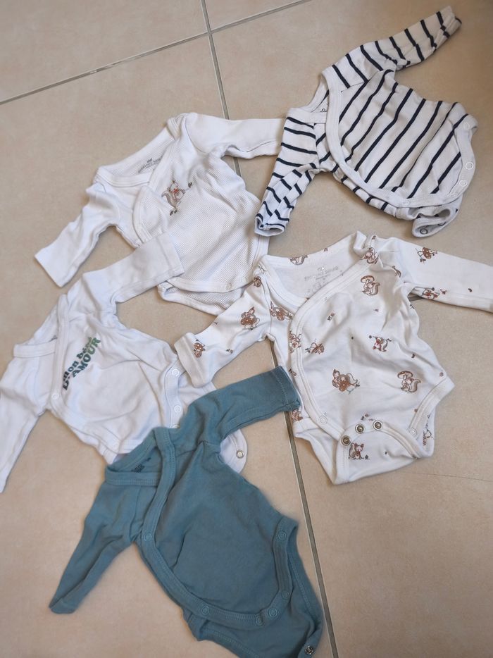 Lot naissance + gigoteuse + combinaison + emmaillotage - photo numéro 4