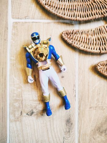 🙅 Power rangers megaforce figurine lumineuse du ranger bleu ultra morphin
