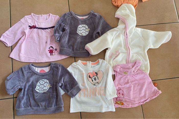 Gros lot vêtements fille 0/3 mois - photo numéro 9
