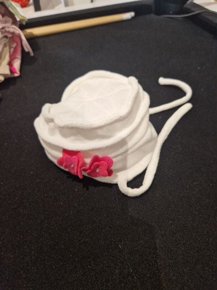 Bonnet 3 - 6 M