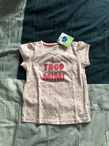 T-shirt 24 mois neuf