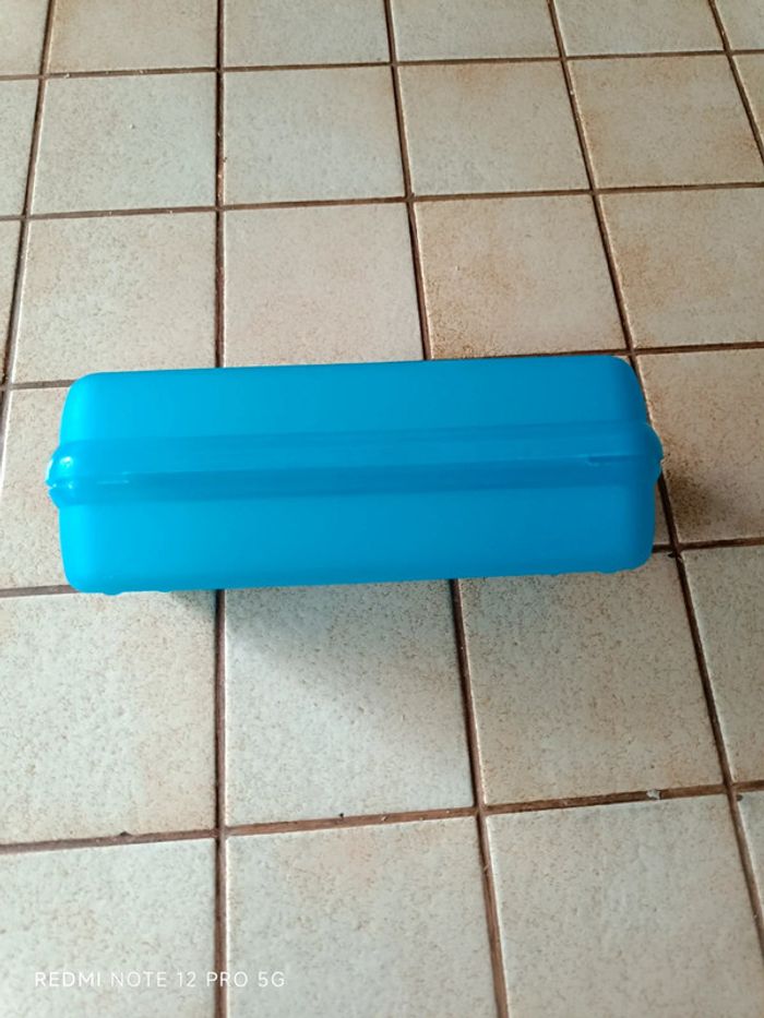 Boite Tupperware pour goûter bleu turquoise - photo numéro 10