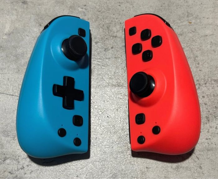 Lot de joycons pour Switch - génériques