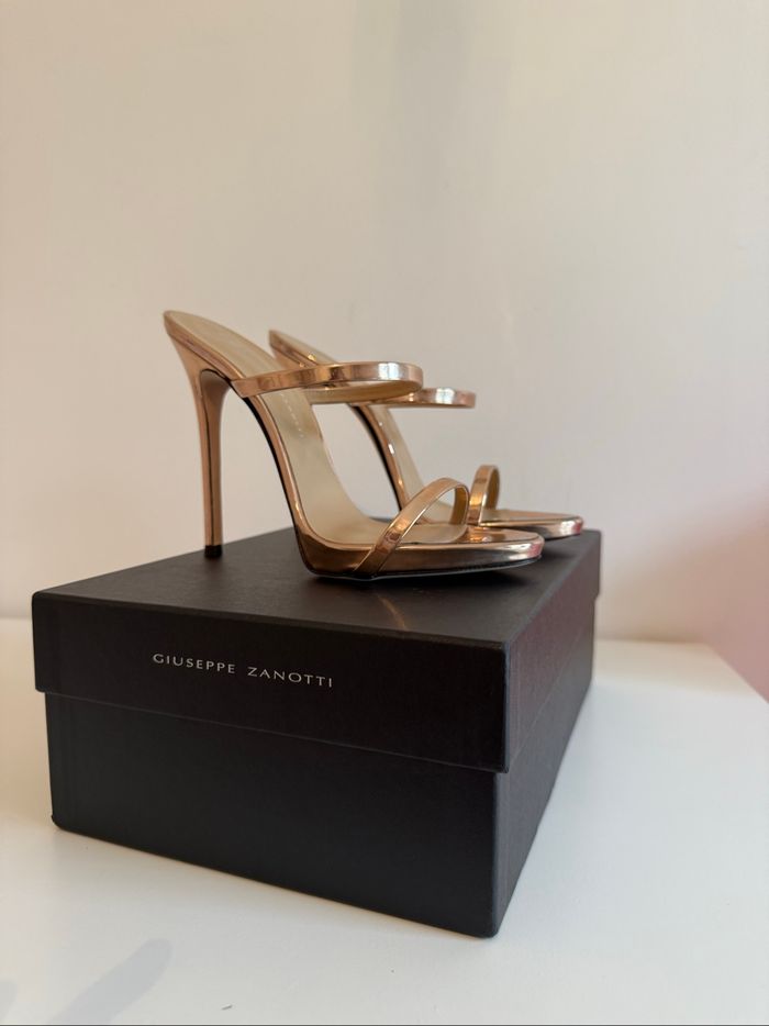 Sandales à talons Giuseppe Zanotti - photo numéro 8