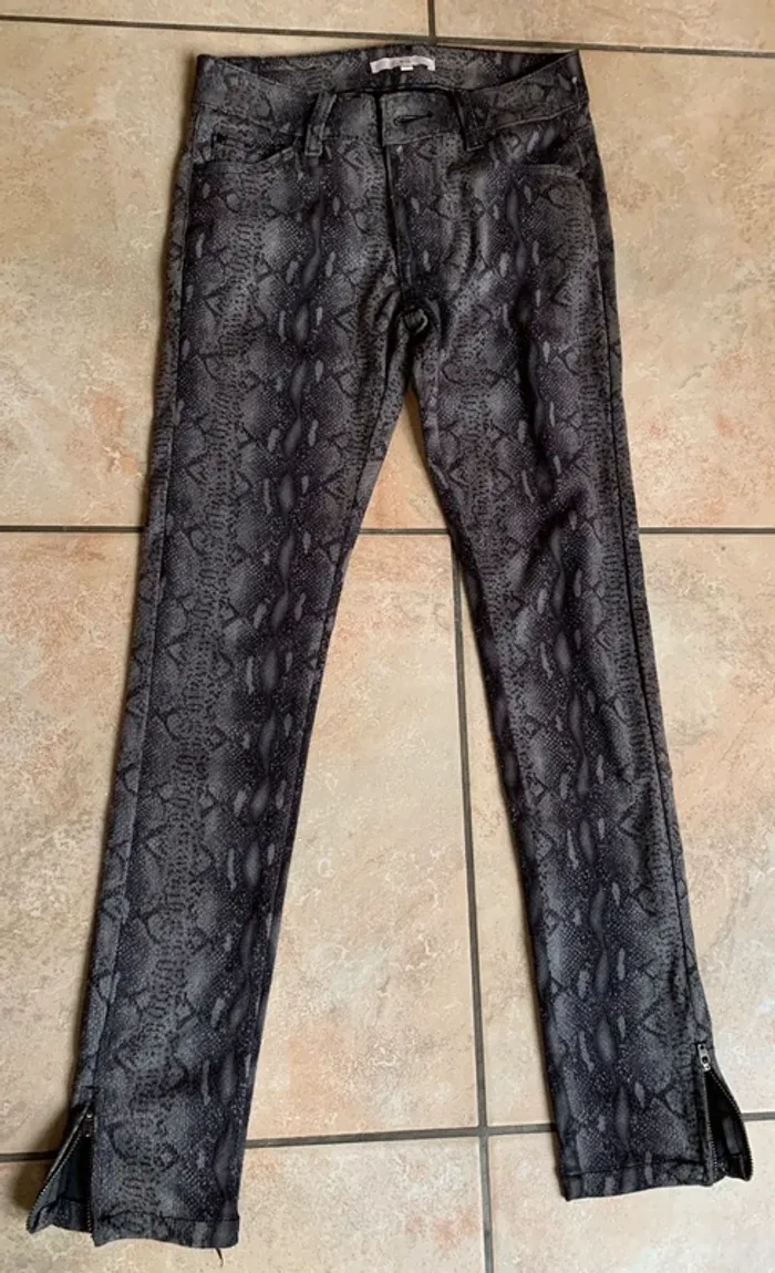 Pantalon an’ge slim leegins parme motif serpent neuf chaud neuf t 36