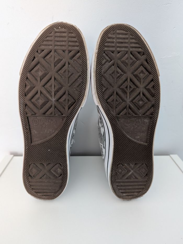 Converse à plateforme édition limitée Vintage leather black flowers T37,5 - photo numéro 4