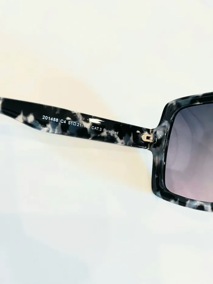 Lunette de soleil femme carrée Polarisée grise léopard verres dégradés UV protection catégorie 3 - photo numéro 5
