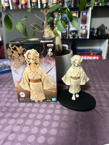 Fignurine demon slayer