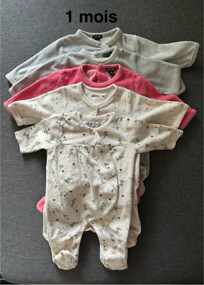 Lots pyjamas velours et légers