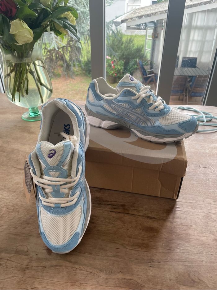Asics gel NYC cream/artic taille 42 - photo numéro 2