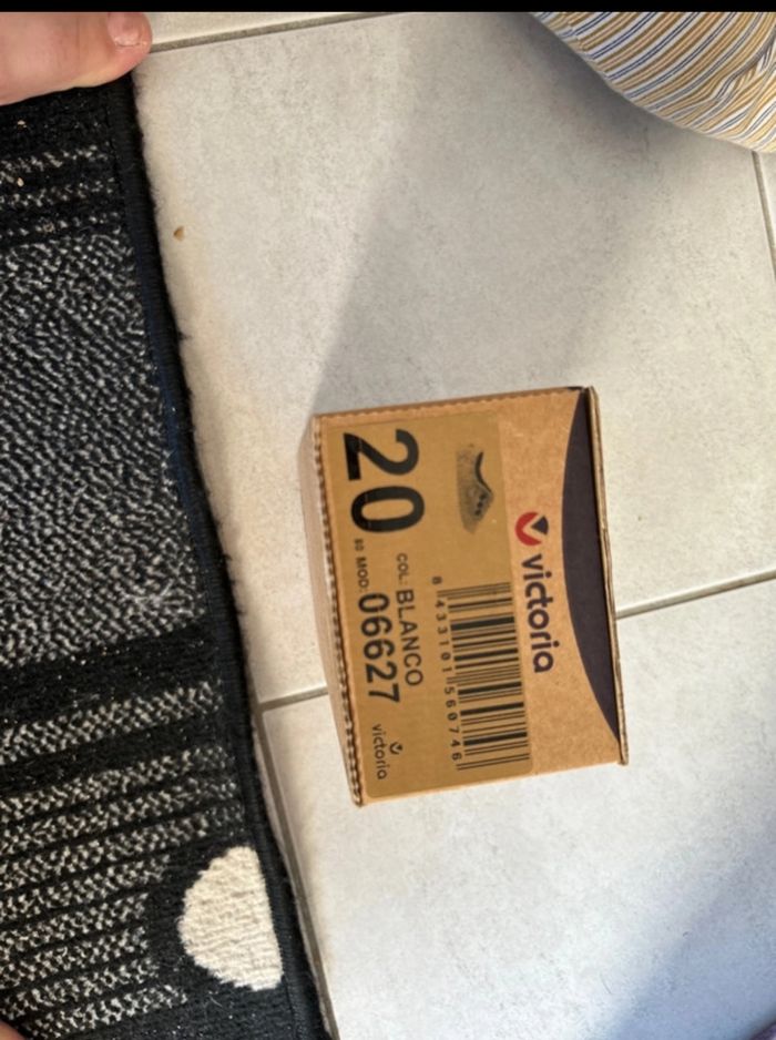 Chaussure victoria - photo numéro 2