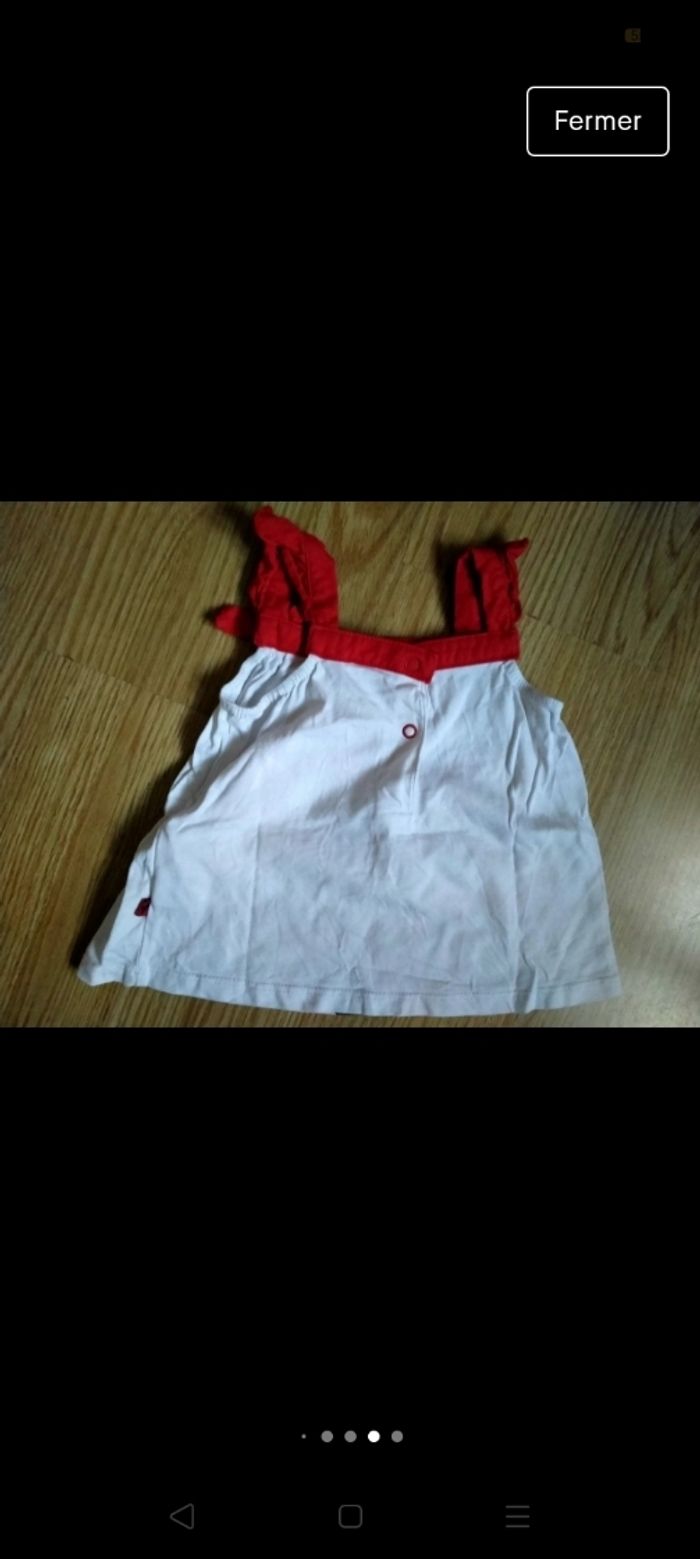 Débardeur blanc bretelles rouges. Disney Baby.
Taille 18 mois - photo numéro 6