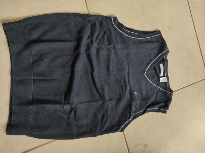 Pull col V sans manche Okaïdi 8 ans