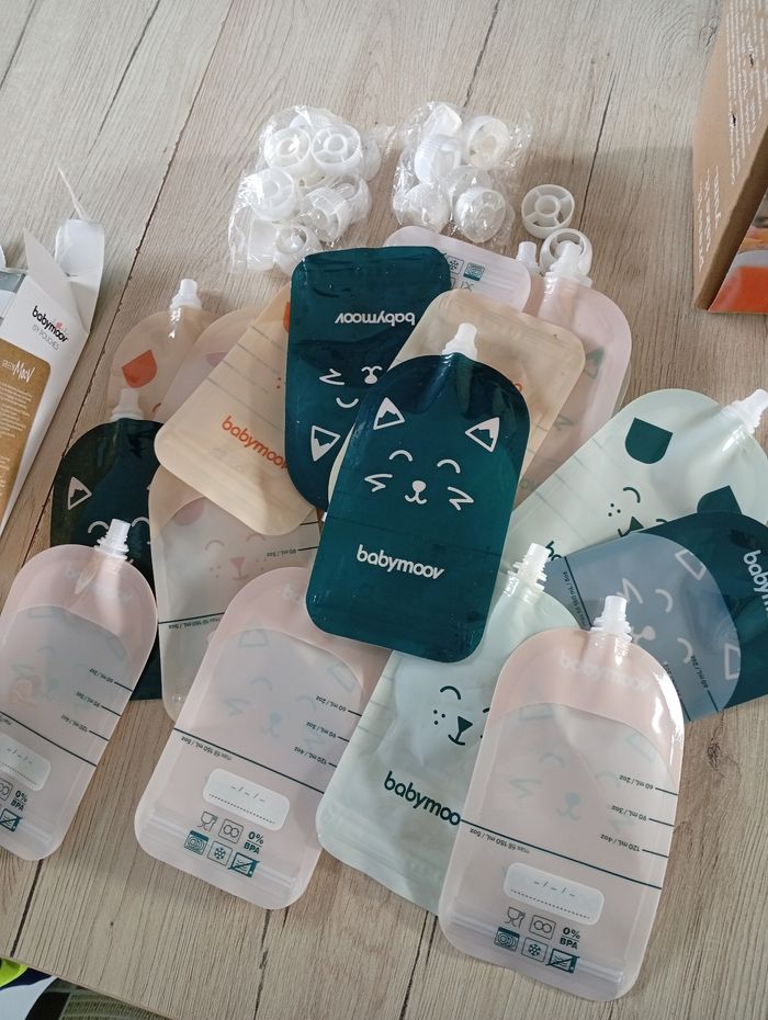 Station de remplissage de gourde compotes - photo numéro 3