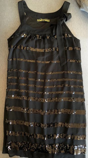 Robe neuve Cache cache noire paillette taille 38