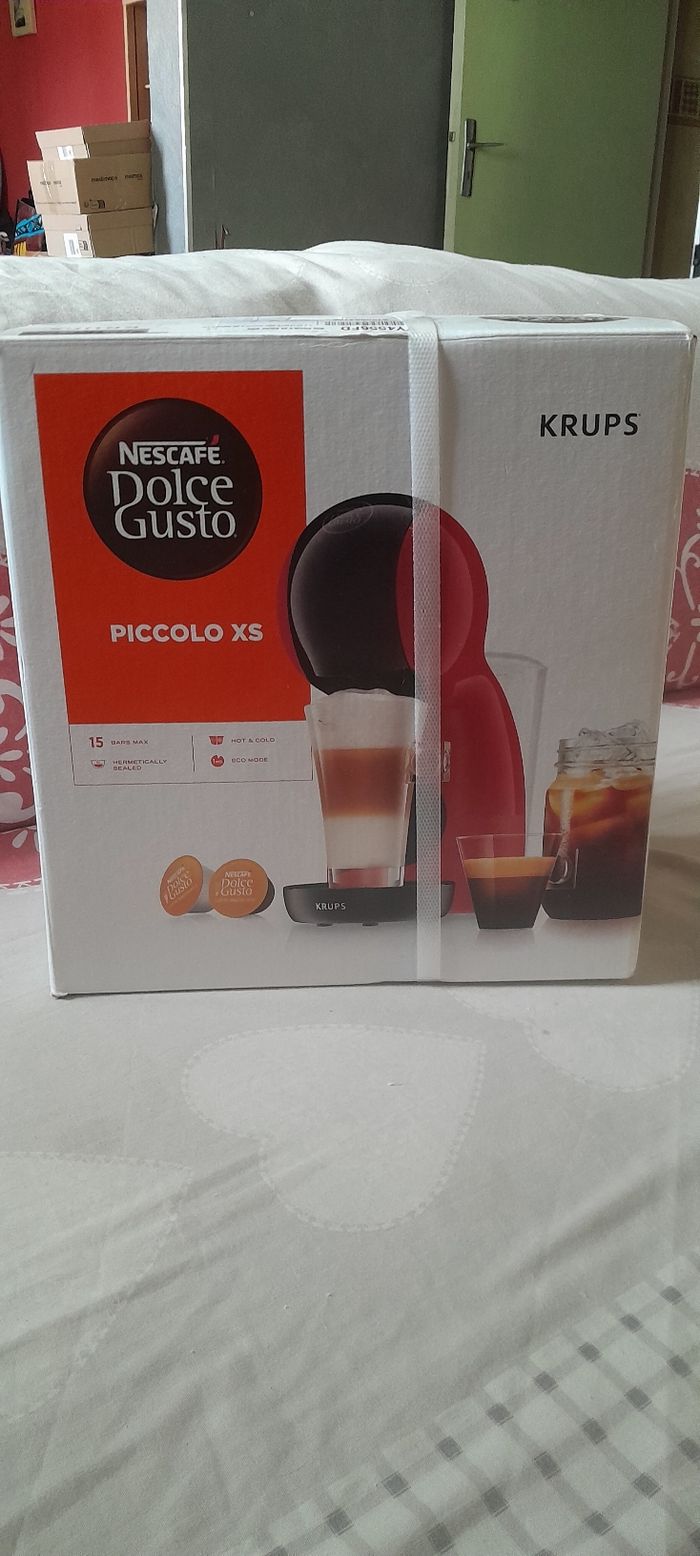 Cafetière dolce gusto - photo numéro 1