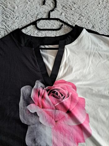 tunique noire et rose
