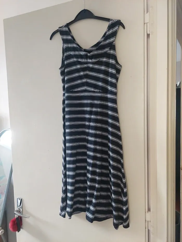 Robe ado