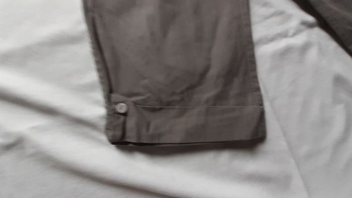 Pantacourt marron clair avec poches plaquées au dos - photo numéro 2