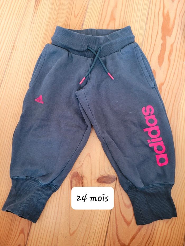 Jogging Adidas (24 mois)
