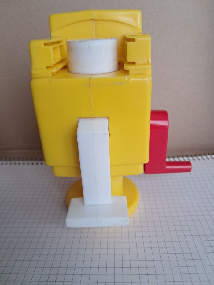 Fauteuil coiffure et 2 personnages - photo numéro 10