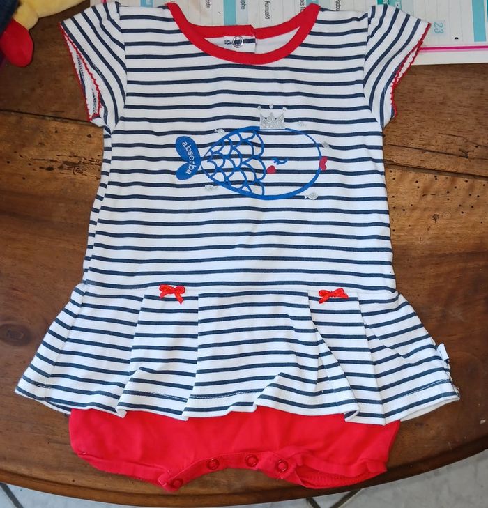 2 robes 👗 body bébé taille 1mois absorba - photo numéro 7