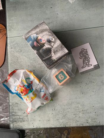 Dino Molly Green version - Molly 6th Anniversary Statue 2012