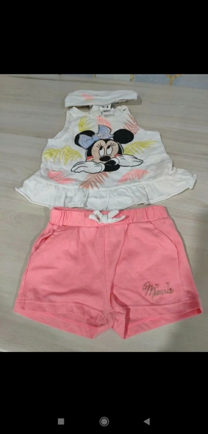 Superbe ensemble fille été Disney Minnie 6 mois short t shirt et bandeau