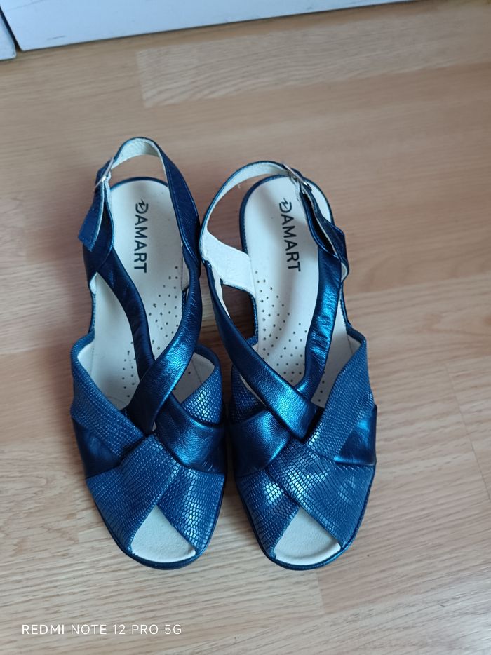 Ballerines marine Damart ouvertes P.38