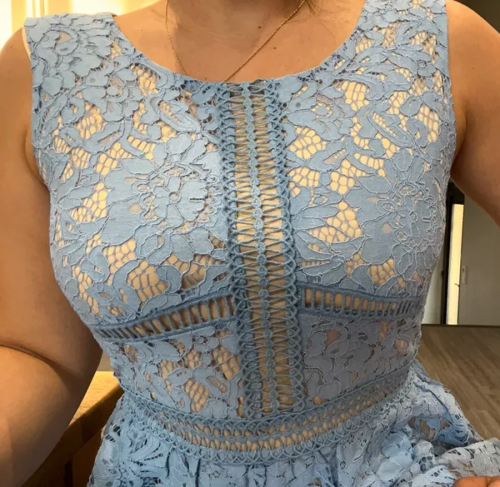 Robe bleu broderie dentelle mariage qed london sexy - photo numéro 2