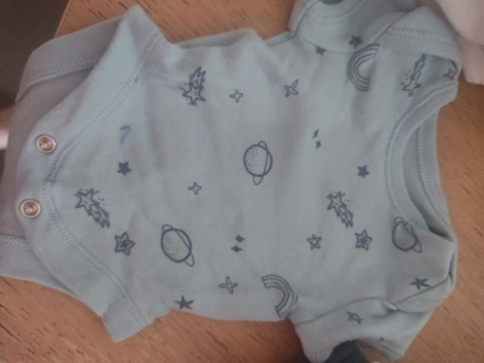 Lot vêtements naissance bébé garçon - photo numéro 2