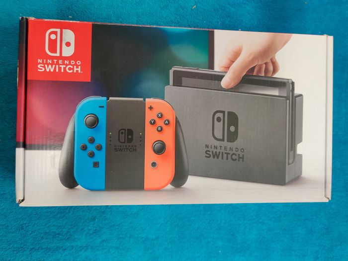 Boite complète pour console Nintendo Switch V1