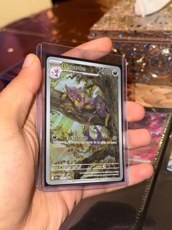 Pokémon Léopardus AR 137/086 Flammes blanches - EV.10.5