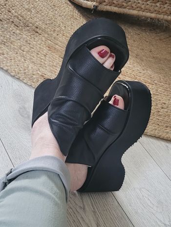 Mules neuves P38