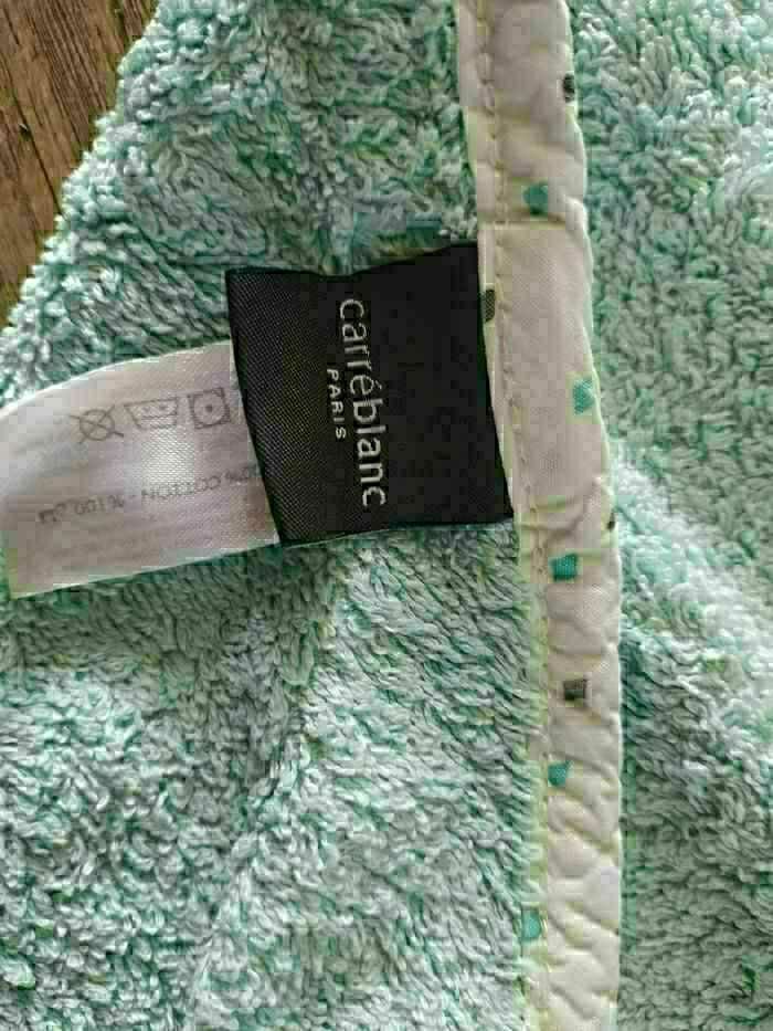 Lot Cape de bain bébé + gant de toilette - photo numéro 3