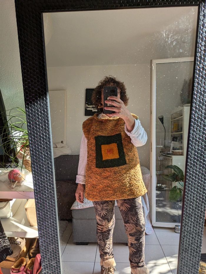 Grand pull sans manches fait main XL - photo numéro 11