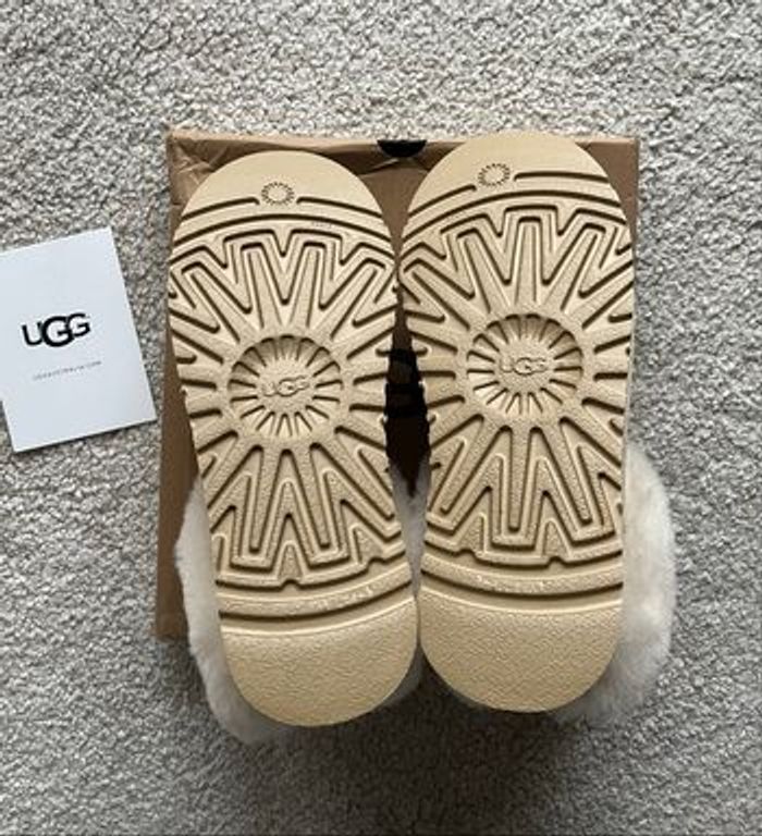 Bottines fourrées UGG Tazzelle - photo numéro 3