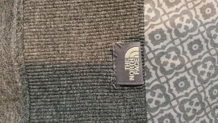 Sweat/pull à capuche - The North Face gris logo brodé – Taille M - photo numéro 5
