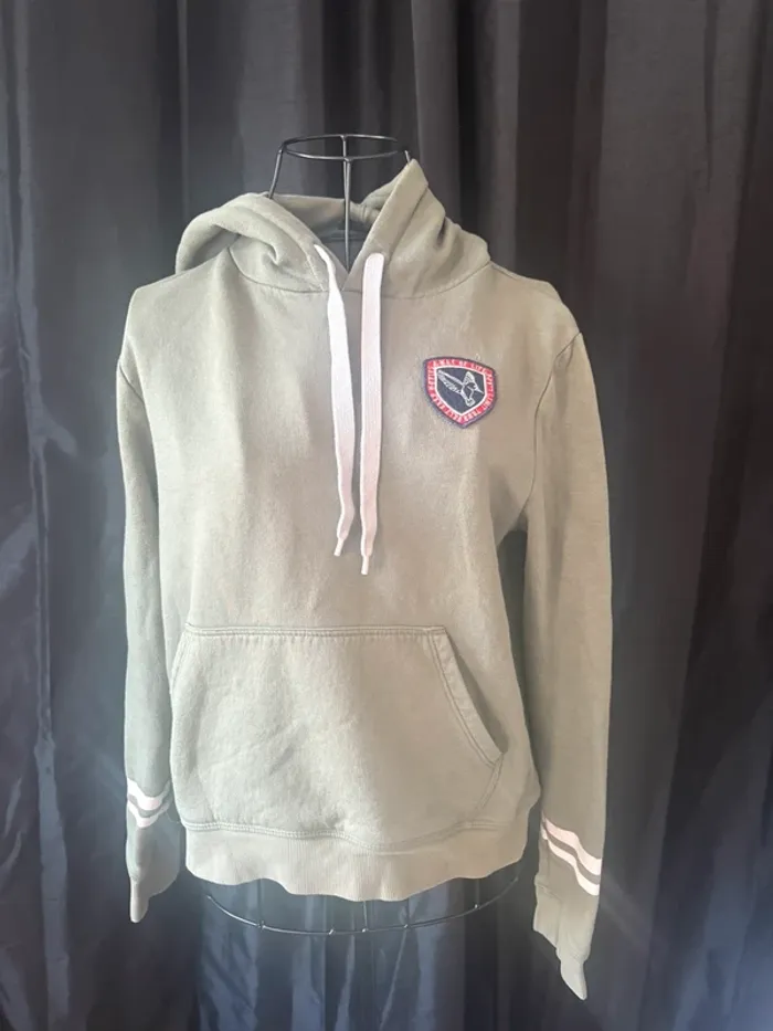 Sweat à capuche Jennyfer kaki – Taille M – Très bon état