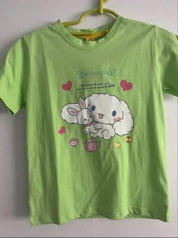 Tee-shirts Cinnamoroll  vert