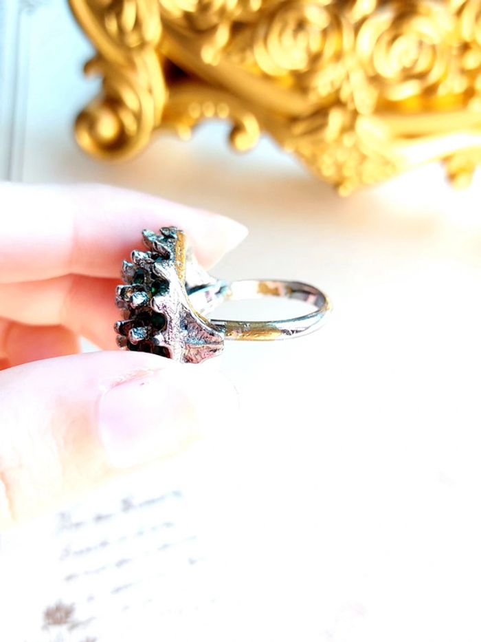 Magnifique bague ajustable pierre verte style vintage - photo numéro 6
