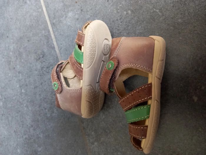 Sandalettes montantes en cuir - photo numéro 3